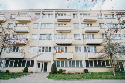 Prostorný byt 4+1 s balkonem na Slezském Předměstí - Fotka 1